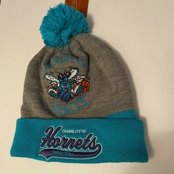 Mitchell & Ness Other - Mitchell & Ness Mens Gray Teal Charlotte Hornets NBA Heather Beanie Cap One Size